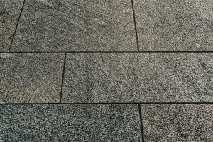 cât costă montare pardoseală ceramică